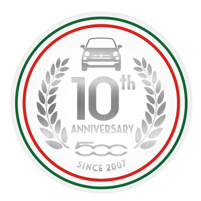「誕生10周年記念の「Fiat 500 Super Pop 10th Anniversary」は、約14万円お得な限定価格！」の4枚目の画像