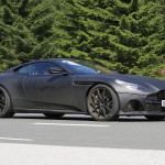 アストンマーティンDB11、最も過激な650馬力の「S」モデルを投入か!? - Aston Martin DB11S (4)