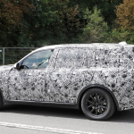 BMWの次世代フルサイズSUV『X7』、睨みきかせる最新世代イカリング装着！ - BMW X7 Production Lights 8