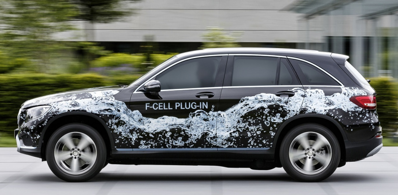 「充電できる燃料電池車「プラグインFCV」をダイムラーがフランクフルトショー17で公開！」の3枚目の画像
