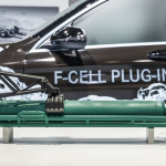充電できる燃料電池車「プラグインFCV」をダイムラーがフランクフルトショー17で公開！ - Daimler_FCV