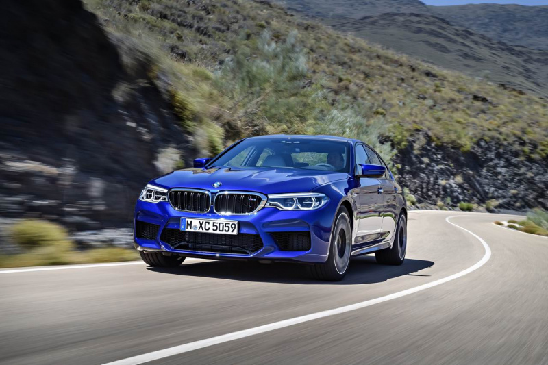 「4WD化されてもFR走行モードを搭載した「BMW M5」がフォトデビュー」の6枚目の画像