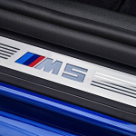 「4WD化されてもFR走行モードを搭載した「BMW M5」がフォトデビュー」の11枚目の画像ギャラリーへのリンク