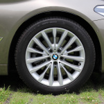 「BMW 5シリーズツーリングは、ワゴンでも十分に軽快なフットワークと高いスタビリティが魅力」の9枚目の画像ギャラリーへのリンク