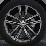 「VW・パサート ヴァリアントに快適、安全装備を満載した「TSI Eleganceline Tech Edition」を設定」の12枚目の画像ギャラリーへのリンク
