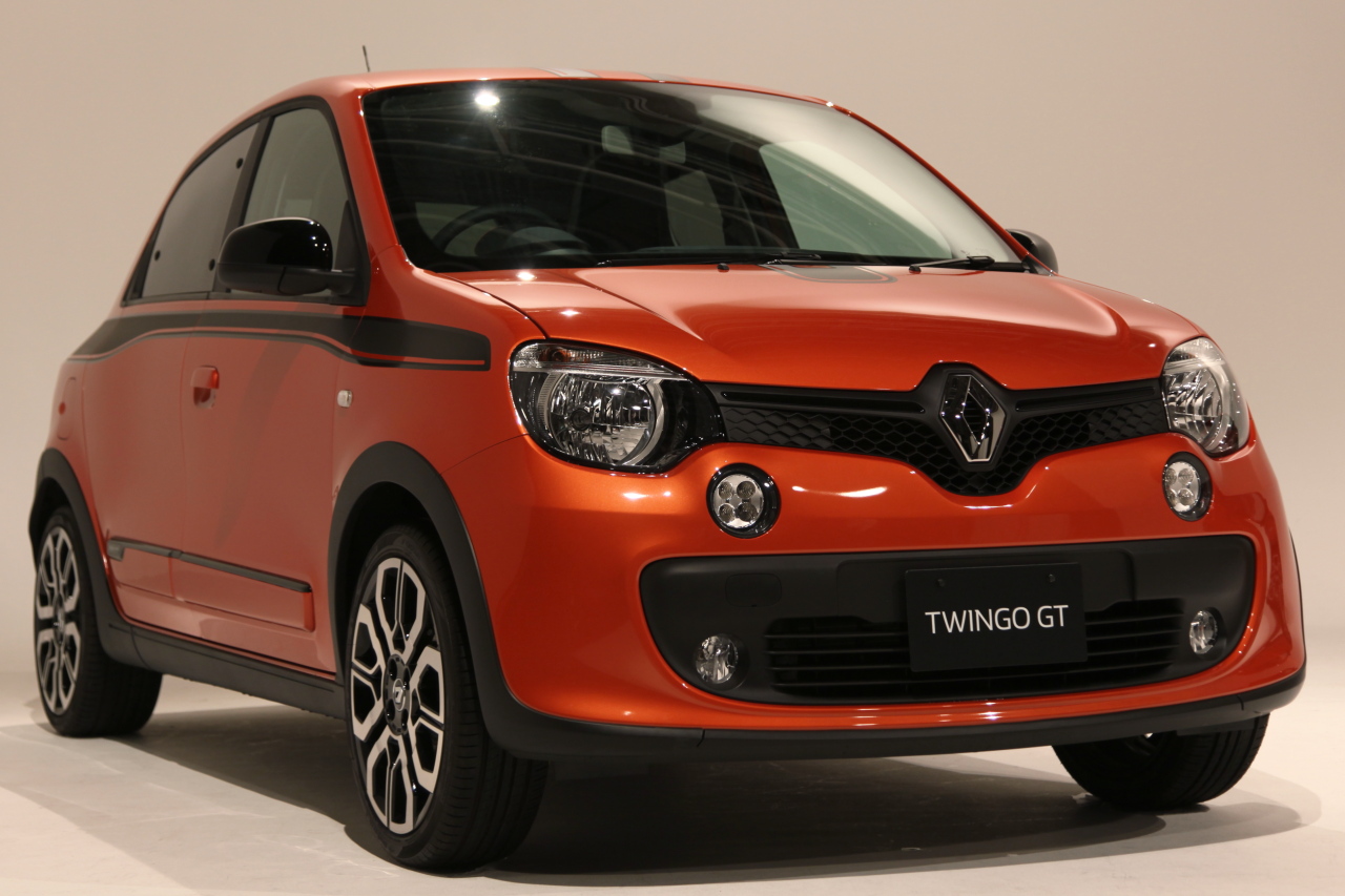 twingo Gt 040 画像 新車 ルノー トゥインゴgt ファン待望のマニュアル車を価格224万円 0台限定で先行販売 Clicccar Com