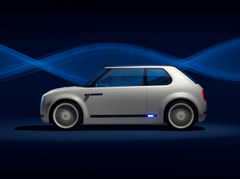 「【フランクフルトモーターショー2017】量産EVのデザイン・技術を示す「Honda Urban EV Concept」を初披露」の2枚目の画像
