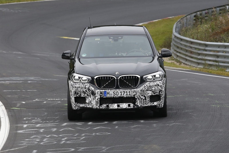 「ライバルの凌駕する過激なスペックを誇る、BMW・X3初の「M」モデルをキャッチ」の1枚目の画像