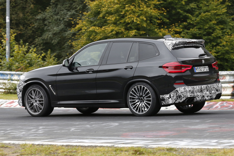「ライバルの凌駕する過激なスペックを誇る、BMW・X3初の「M」モデルをキャッチ」の6枚目の画像