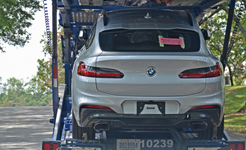 「発表秒読み？ BMW X4次期型、輸送中の完全な姿をキャッチ」の16枚目の画像