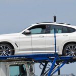 「発表秒読み？ BMW X4次期型、輸送中の完全な姿をキャッチ」の9枚目の画像ギャラリーへのリンク