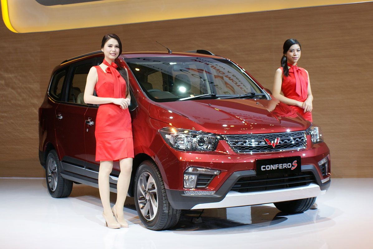 SAIC GM Wuling РјРёРЅРёРІСЌРЅ