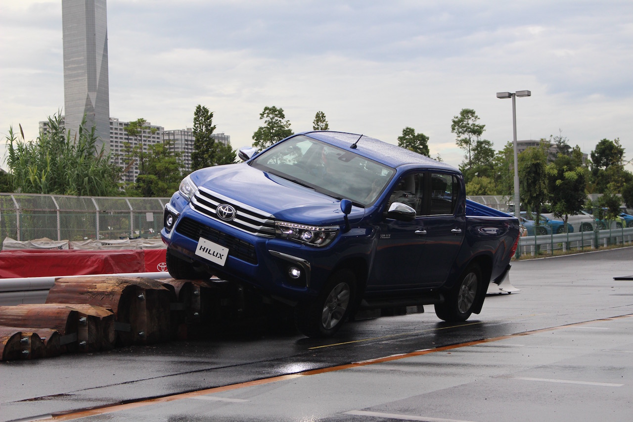 新車 日本復活を果たしたトヨタ ハイラックスの魅力を6つに絞って考える Clicccar Com