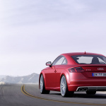 【新車】アウディTT S／TT RSが一部改良。アウディパーキングシステムの標準化など使い勝手を改善 - Audi TTS Coupé