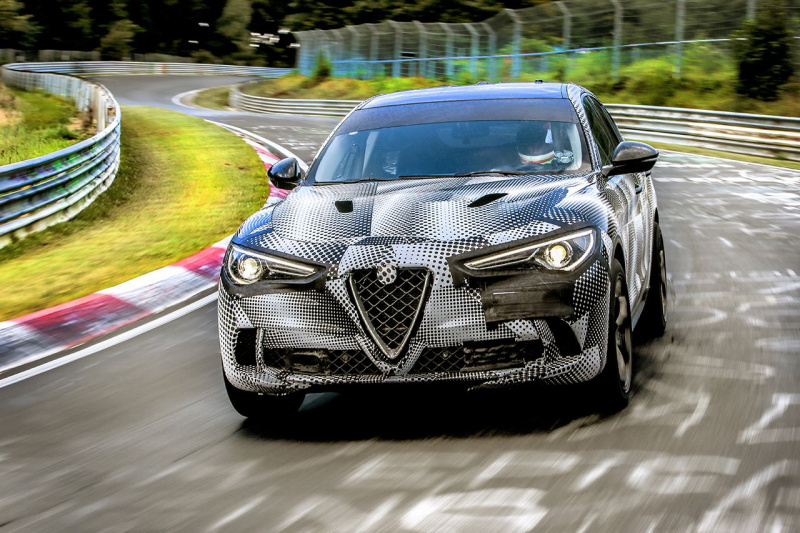 「【新車】アルファ ロメオ初のSUV「ステルヴィオ・クアドリフォリオ」がニュル最速タイムを記録」の7枚目の画像