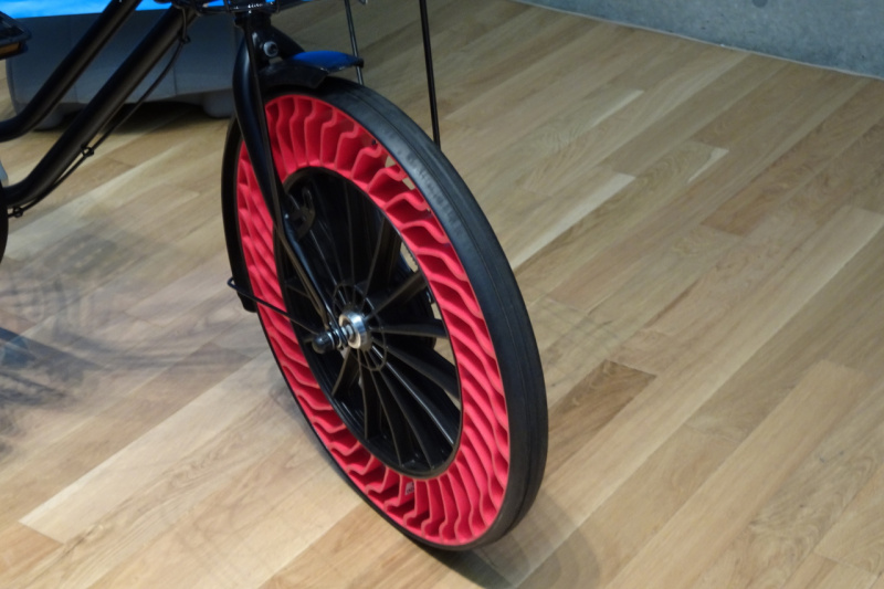 「【試乗】ブリヂストンの最新自転車「エアフリー」の可能性と「両輪駆動モデル」のメリットを体感」の15枚目の画像