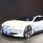 BMWは2021年の自動運転車に「駆け抜ける喜びモード」スイッチを設定!? - 403607546_o