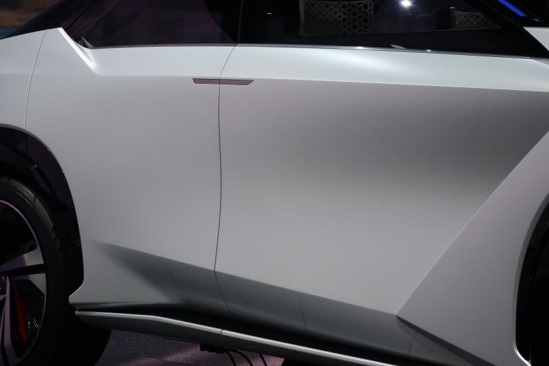 「日産 IMxは先進技術と和の融合【東京モーターショー2017 コンセプトカー・デザイン速攻インタビュー】」の4枚目の画像