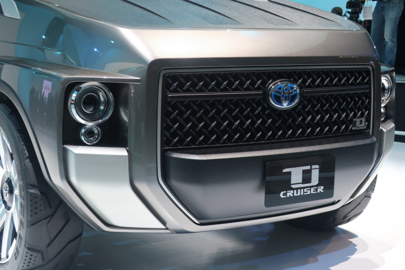 「トヨタTj CRUISERのモチーフはツールボックス【東京モーターショー2017コンセプトカー・デザイン速攻インタビュー 】」の2枚目の画像