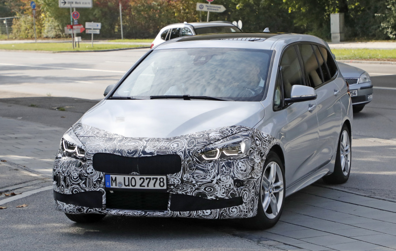 「BMW・2シリーズ グランツアラーも最新世代イカリングに…」の3枚目の画像