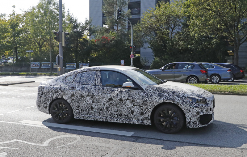 「BMWが開発中の新型FFコンパクト「2シリーズ グランクーペ」は2021年登場」の6枚目の画像