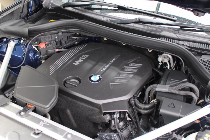 「【新車】3代目新型「BMW X3」発売開始。直列2.0Lガソリン、ディーゼルターボを搭載し、価格は639万円〜」の15枚目の画像