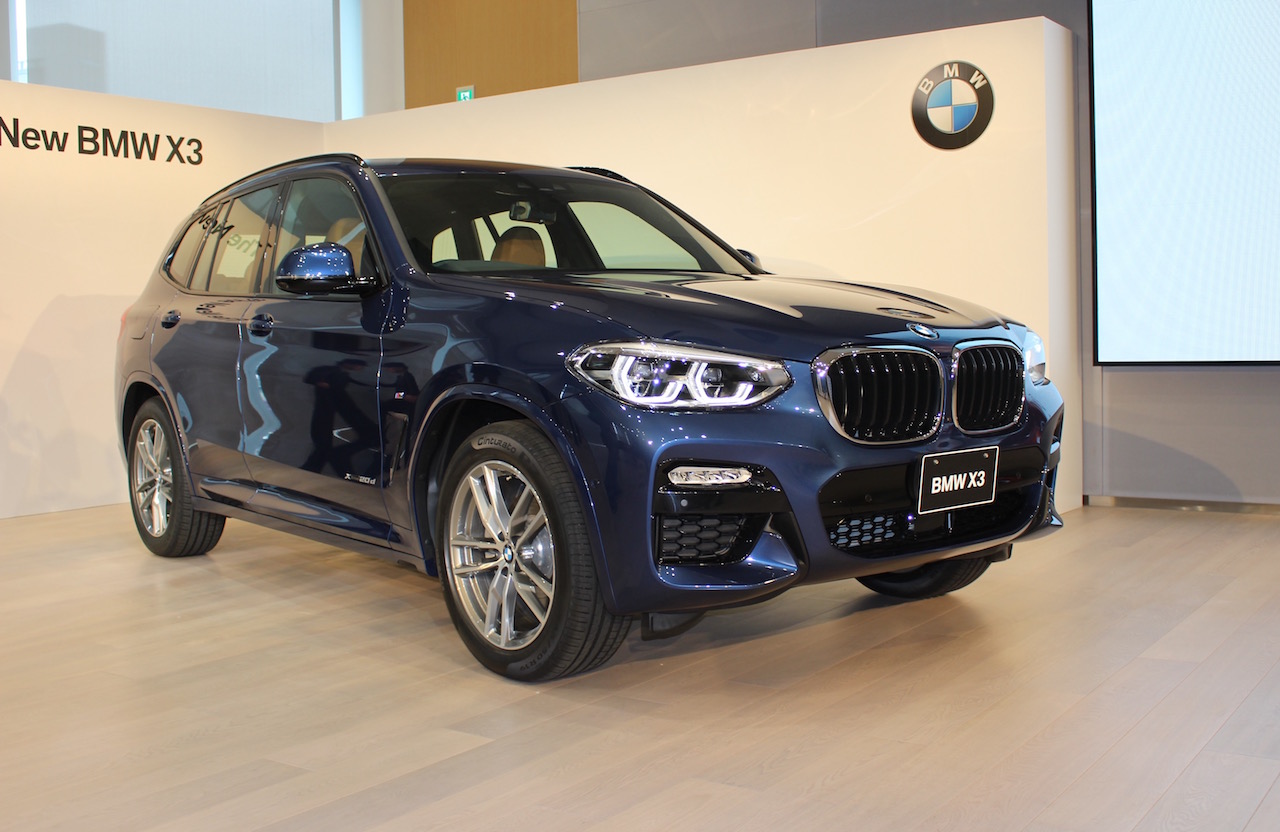 新車 3代目新型 Bmw X3 発売開始 直列2 0lガソリン ディーゼルターボを搭載し 価格は639万円 Clicccar Com