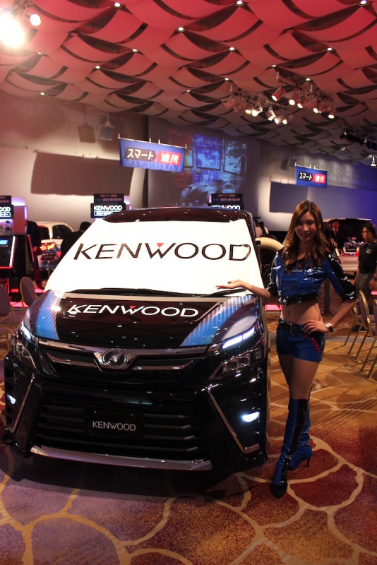 「ケンウッドが前後ドライブレコーダーとの連携機能を搭載した70周年記念モデルの新型「彩速ナビ」を発表」の6枚目の画像