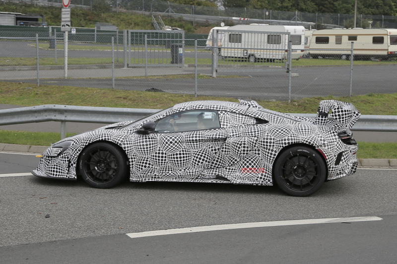 「謎のマクラーレンのテスト車輌がニュルに出現…1000馬力の「Hyper-GT」開発車両か？」の14枚目の画像