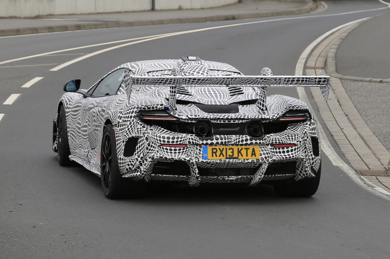 「謎のマクラーレンのテスト車輌がニュルに出現…1000馬力の「Hyper-GT」開発車両か？」の17枚目の画像
