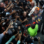 「マックス・フェルスタッペン今季初優勝。レース終了後、思わぬトラブル発生でF1タクシー登場【2017年F1第15戦マレーシアGP】」の10枚目の画像ギャラリーへのリンク