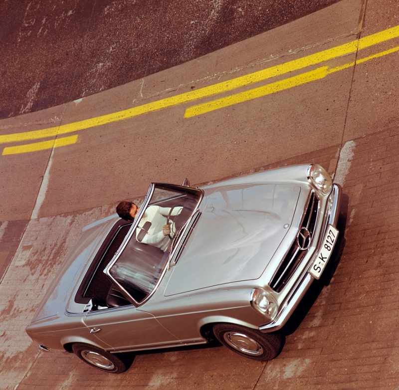 「メルセデス・ベンツのロータリーエンジン搭載車「C111」に試乗【RE追っかけ記-7】」の6枚目の画像