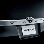 「【新車】トヨタ・ヴォクシー／ノアに、外観をより際立たせた充実装備の特別仕様車を設定」の9枚目の画像ギャラリーへのリンク