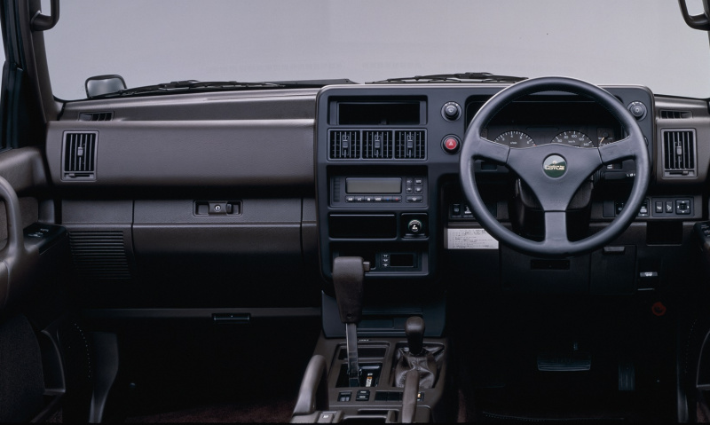 「【ネオ・クラシックカー グッドデザイン太鼓判！】第18回・シックで重厚な高級感をRVに。 いすゞ・ビッグホーン（2代目）」の2枚目の画像