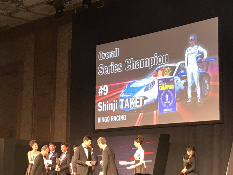 「美人メカニックも受賞！　ポルシェ 1年間のレース活動表彰式「Porsche Night of Champions Japan 2017」」の2枚目の画像