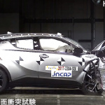 NASVAが「ファイブスター賞」を獲得した人気SUV「C‐HR」「CX-5」の衝突試験映像を公開！ - TOYOTA_C-HR_01