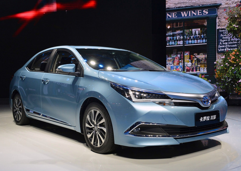 「中国市場での電動化を加速！トヨタが2020年にEV投入、燃料電池バス導入も模索」の1枚目の画像