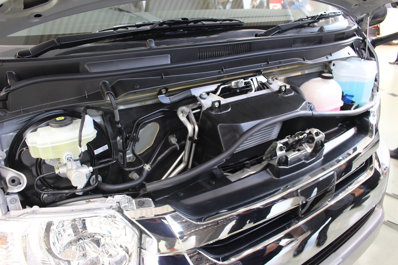 新車 ハイエースが一部改良で Toyota Safety Sense P を標準化 ディーゼルエンジンの燃費を向上 Clicccar Com