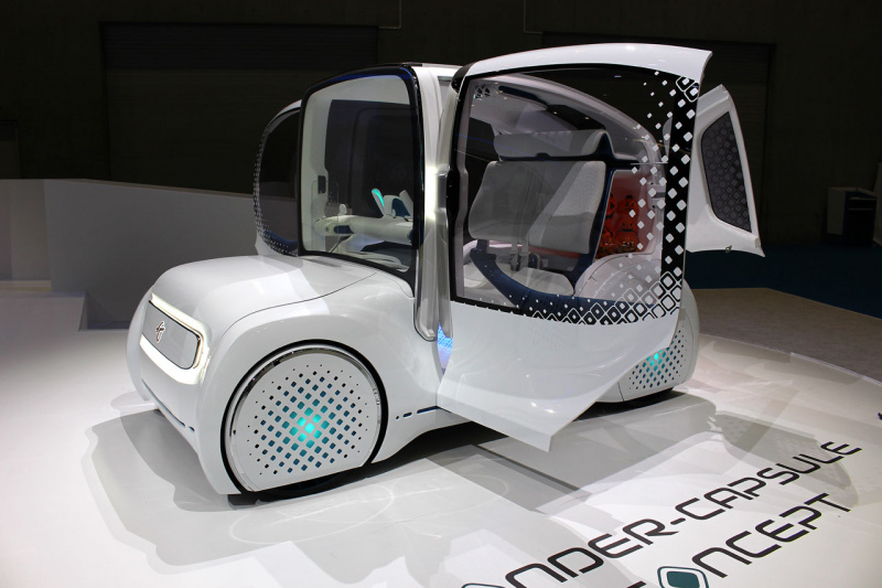 「【東京モーターショー2017】トヨタ車体の「ワンダー・カプセル・コンセプト」は2人乗りの超小型モビリティ」の1枚目の画像