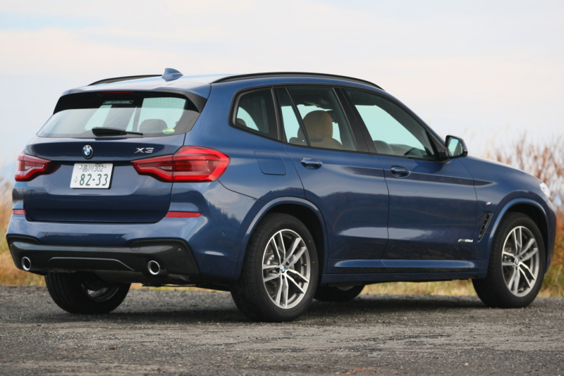 「【新型BMW X3試乗】大きくなった新型も「らしい」フットワークは健在か？」の6枚目の画像