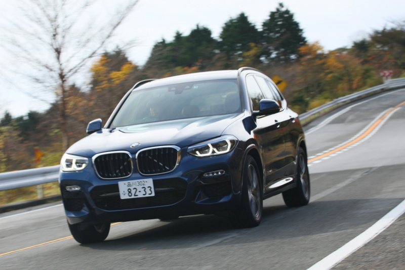 「【新型BMW X3試乗】大きくなった新型も「らしい」フットワークは健在か？」の5枚目の画像