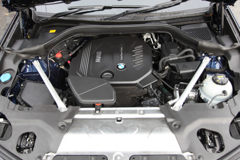 「【新型BMW X3試乗】大きくなった新型も「らしい」フットワークは健在か？」の2枚目の画像