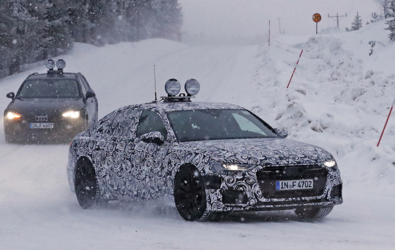 「アウディ・A6次期型、生産型パーツを装着して豪雪を走った！」の2枚目の画像