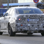 「新型BMW M3 プロトタイプを鮮明に撮影！48Vマイルドハイブリッドは500馬力発揮」の10枚目の画像ギャラリーへのリンク
