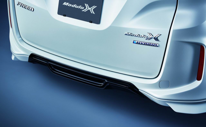 「【新車】ホンダ・フリード「モデューロX」は、走りを鍛えたコンパクトミニバン」の16枚目の画像