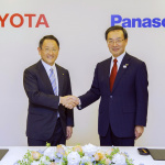 トヨタ、パナソニックと次世代バッテリー開発で協業強化！2030年までに550万台/年を電動化 - TOYOTA_Panasonic
