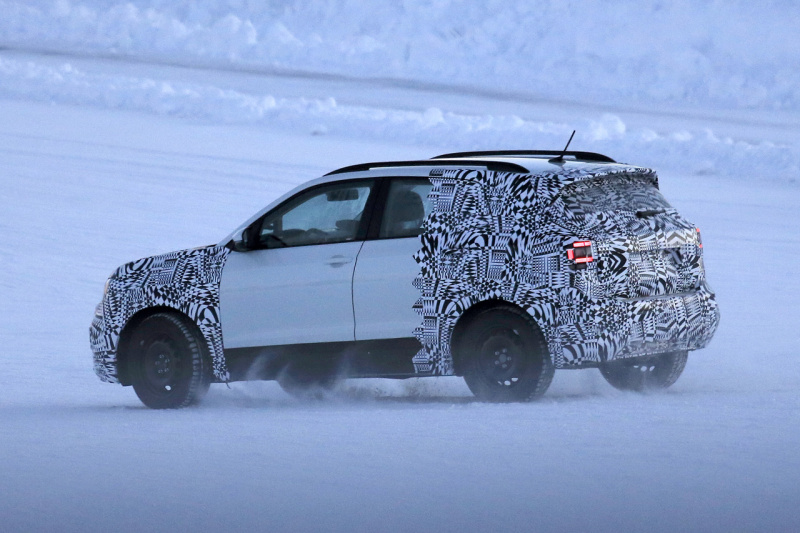 「フォルクスワーゲン・ポロがベースの新型SUV「T-クロス」をフィンランドで発見」の11枚目の画像