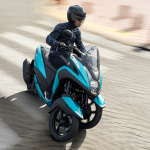 「【新世代3輪バイク】ヤマハ・トリシティ125の2018モデルは見た目も中身も別の意味で”ブルー”」の1枚目の画像ギャラリーへのリンク