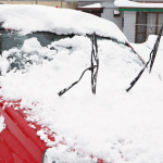 雪の日に駐車するときはワイパーを立てたほうがいい？立てないほうがいい場合は？【クルマ豆知識／2022年版】 - 001