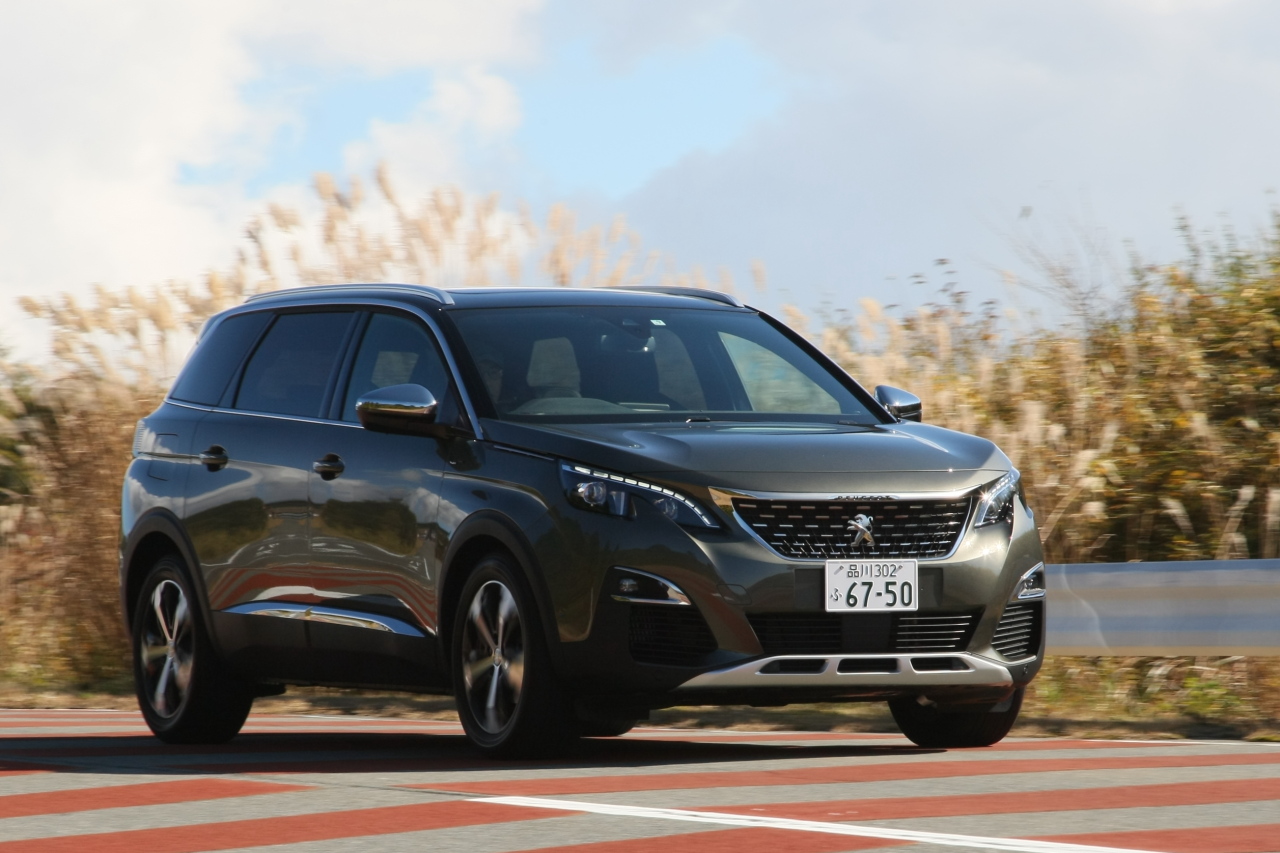 スンスン 20171116Peugeot-5008D_014-